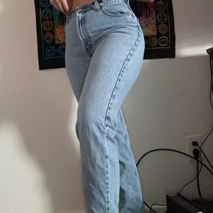 Light wash straight leg gap jeans